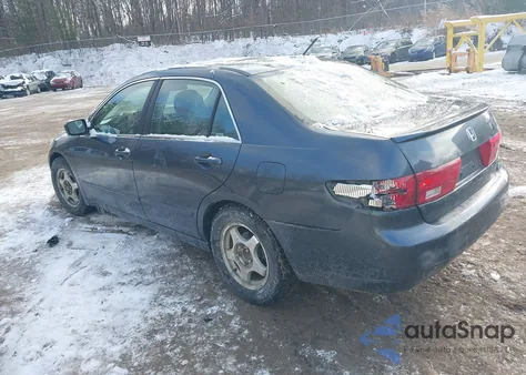 2005 Honda Accord Hybrid from USA, damaged, VIN JHMCN36445C009346